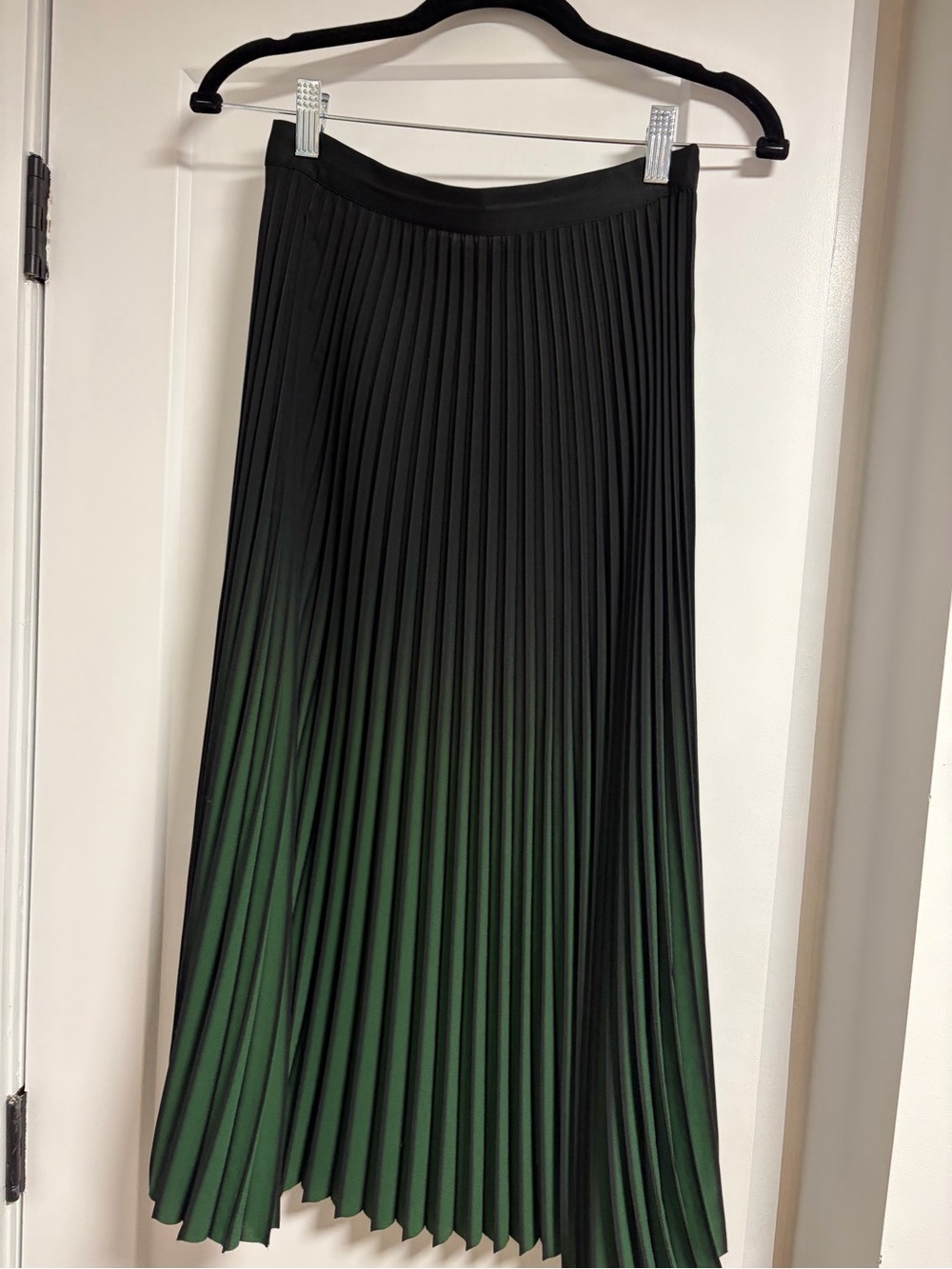 Reiss Black and Green Ombre Pleated Midi Skirt
